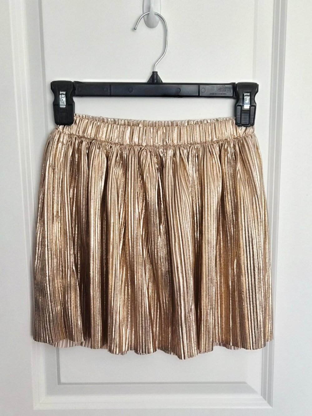 Girl's gold skirt- OshKosh Size 7